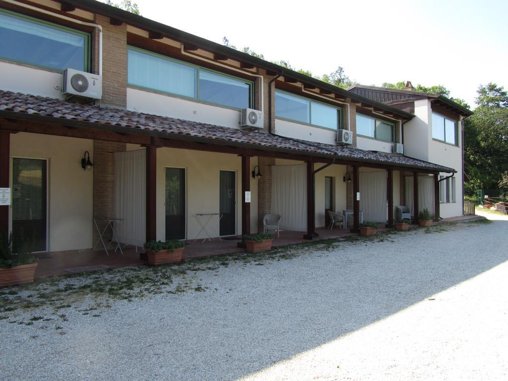 فندق Valfabbricaفي  Le Torracce Agriturismo Olistico المظهر الخارجي الصورة