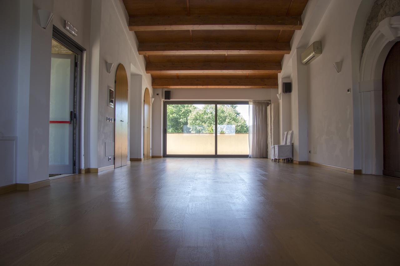 فندق Valfabbricaفي  Le Torracce Agriturismo Olistico المظهر الخارجي الصورة